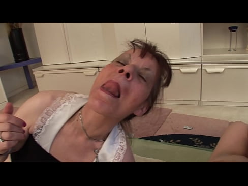 ❤️ Żewġ nanniet u nannu wieħed għandhom threesome Vidjo porn f'mt.porn-mz-com.ru